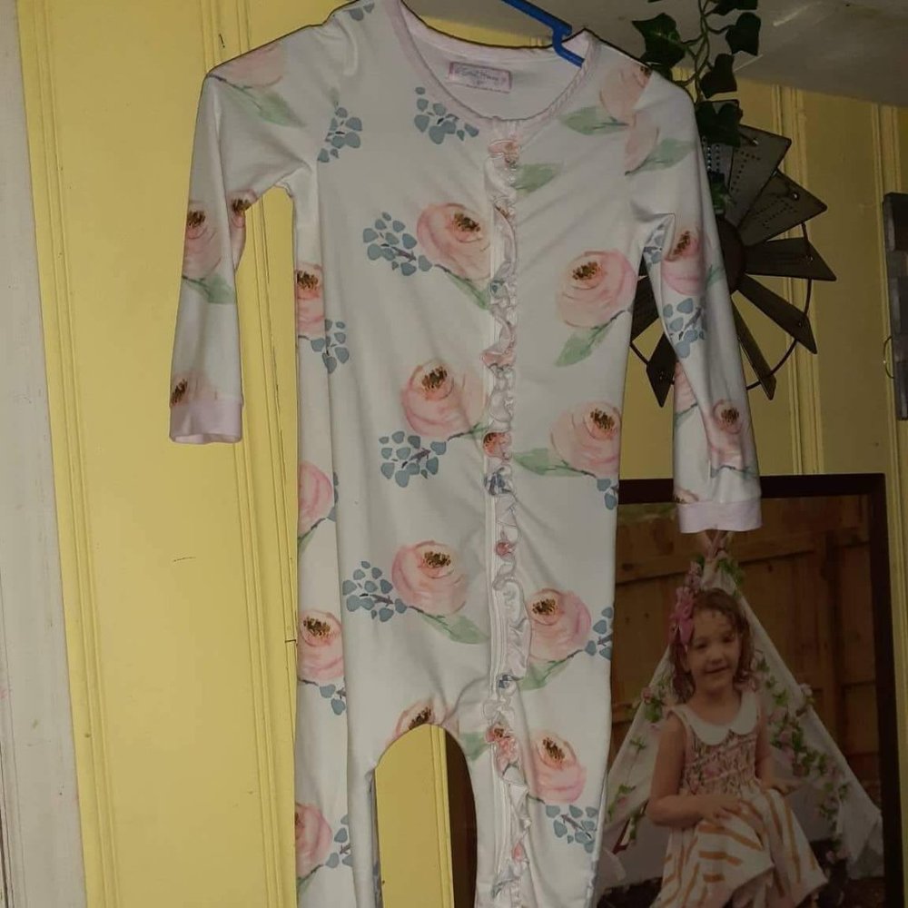 Sweethoney 8y Layette zipper PJs